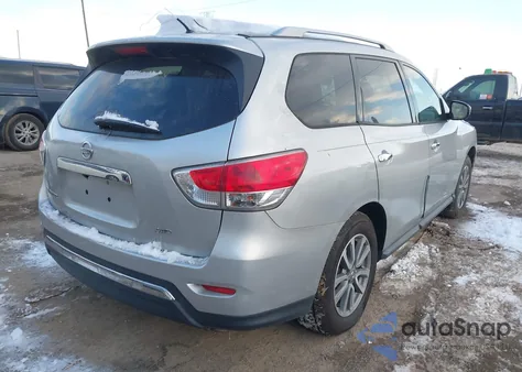 2016 Nissan Pathfinder Platinum/S/Sl/Sv z USA, uszkodzony, nr VIN 5N1AR2MM7GC652881